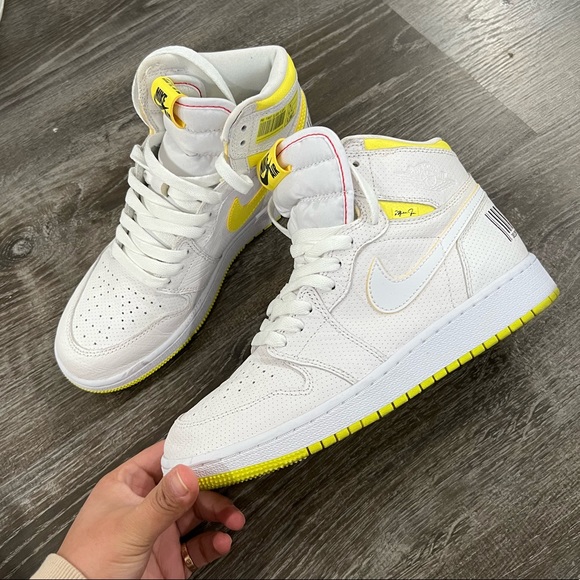 Shoes - Jordan 1 high first class flight 6Y or 7.5 womens!